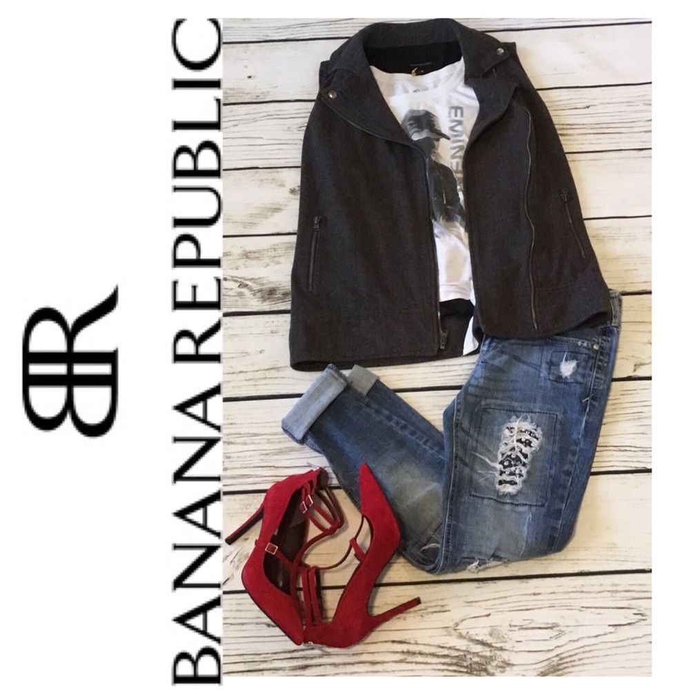 ⛔️SOLD⛔️Trendy Wool Blend Banana Republic Moto Vest